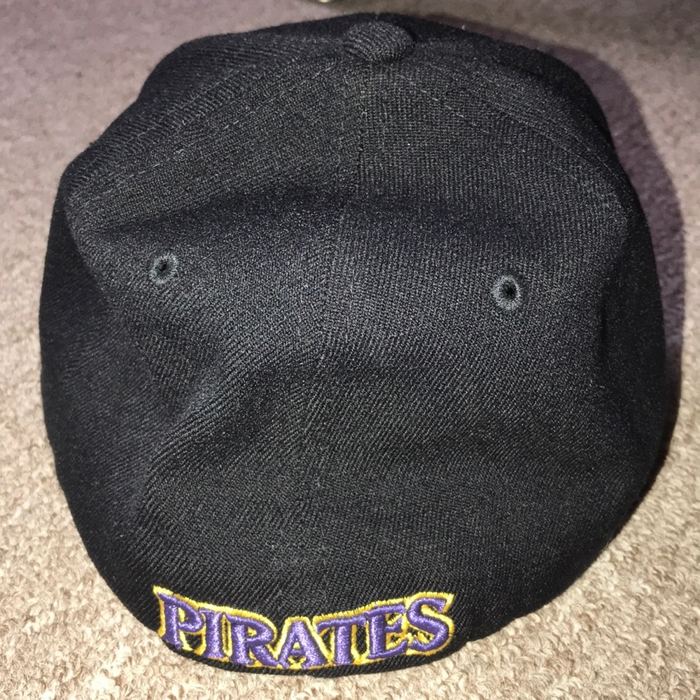 ECU Hat - Picture 2 of 3